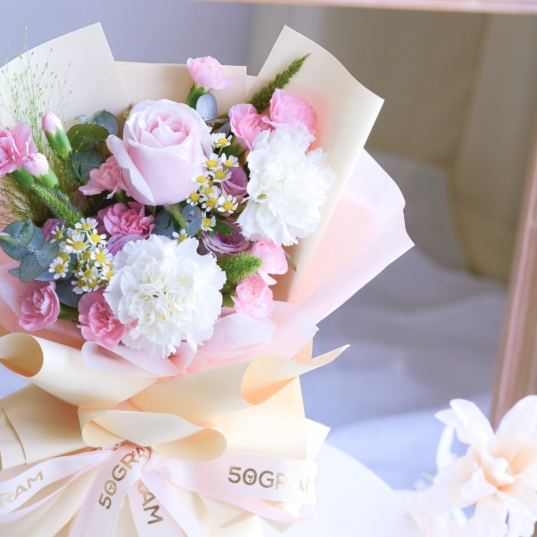 Velvet Nude Pink Roses Hand Bouquet image 8
