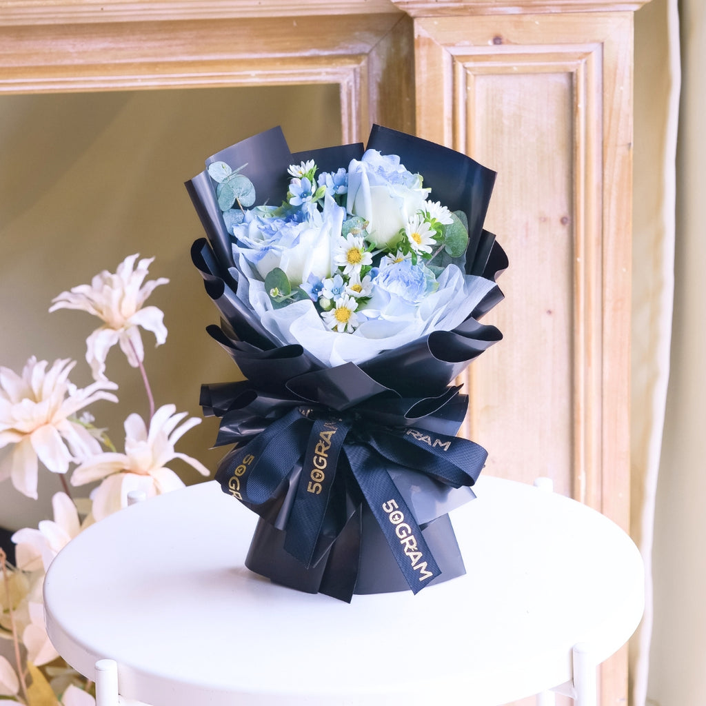 Hero in Bloom Small Hand Bouquet image 2