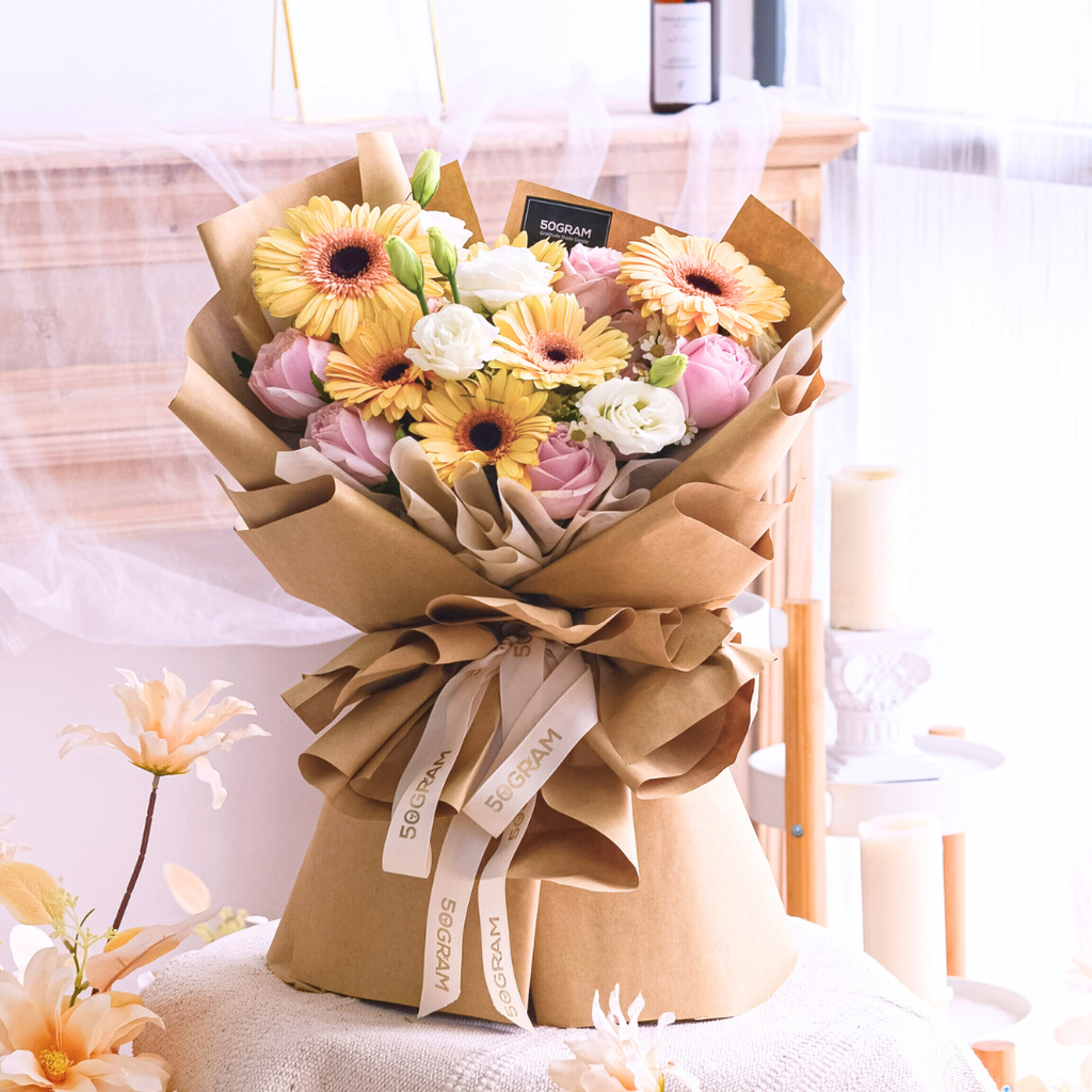 My Everything Champagne Daisy Hand Bouquet image 4