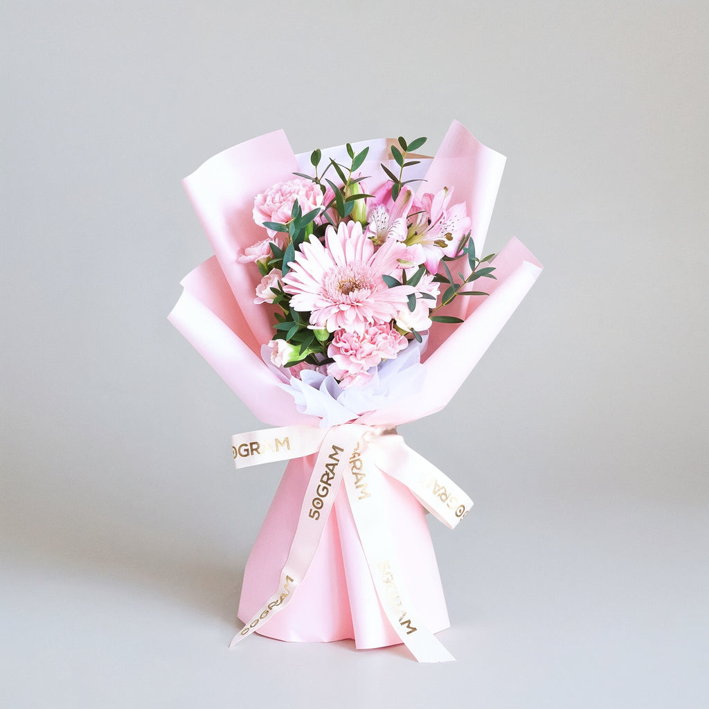 Pinkie Pop Pink Daisy Carnation Hand Bouquet image 0