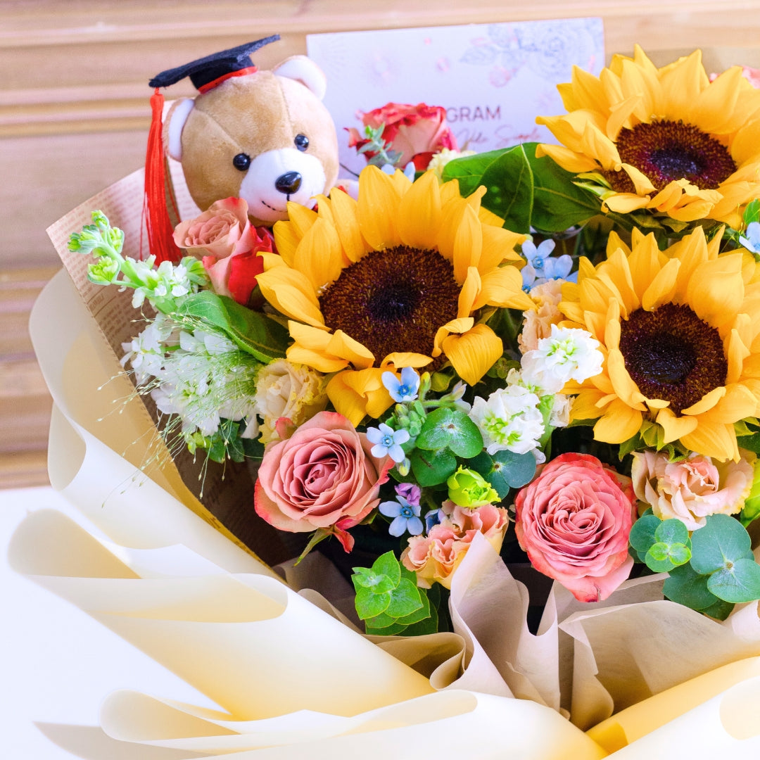 Honor Bloom Sunflower Hand Bouquet image 12