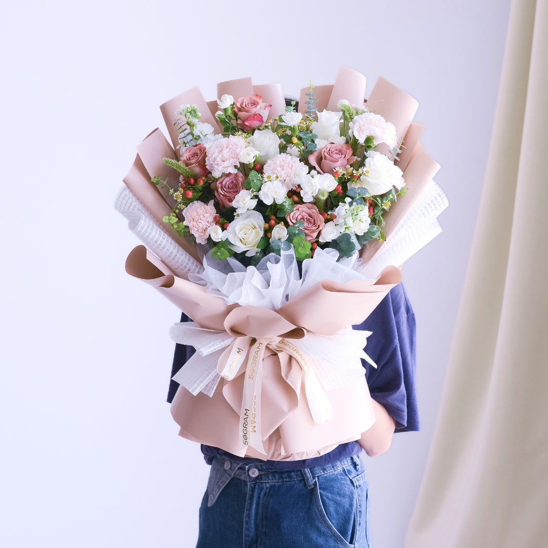Neutral Muse Cappuccino Roses Hand Bouquet image 10