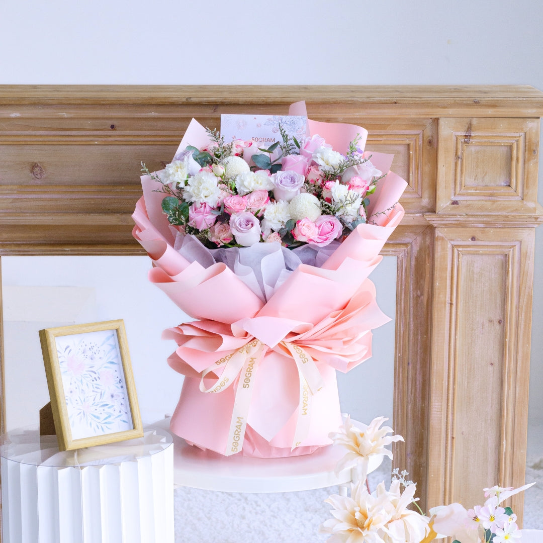 Starry Love Pink Roses Hand Bouquet image 9