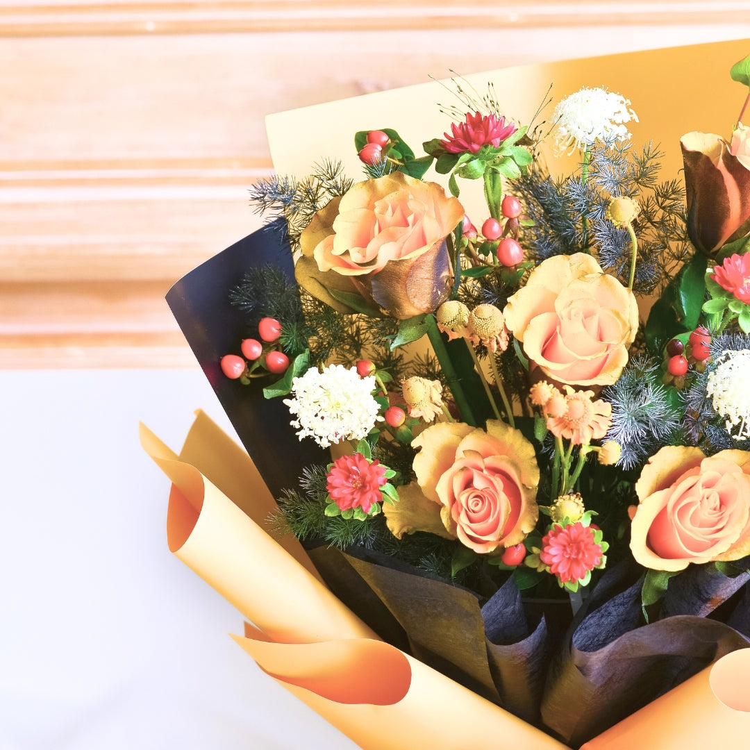 Pumpkin Kiss Orange Roses Hand Bouquet image 6
