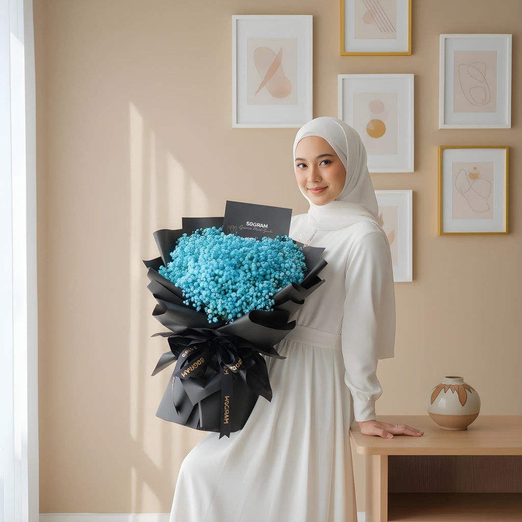 Baby Tiffany Baby Breath Hand Bouquet image 1