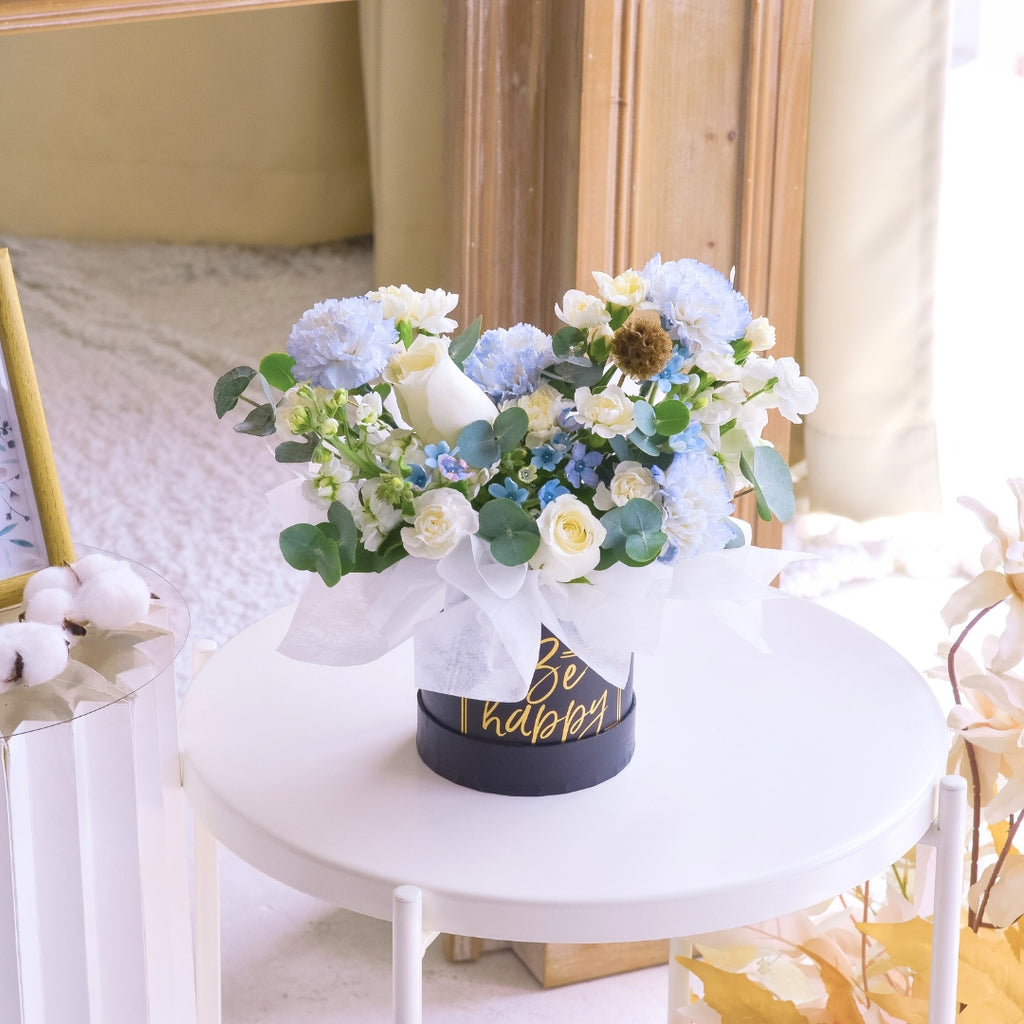 Sky Serenade Flower Box image 3