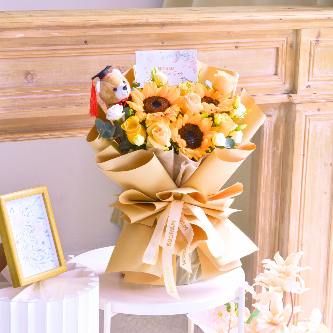 Future Bright Sunflower Hand Bouquet image 9