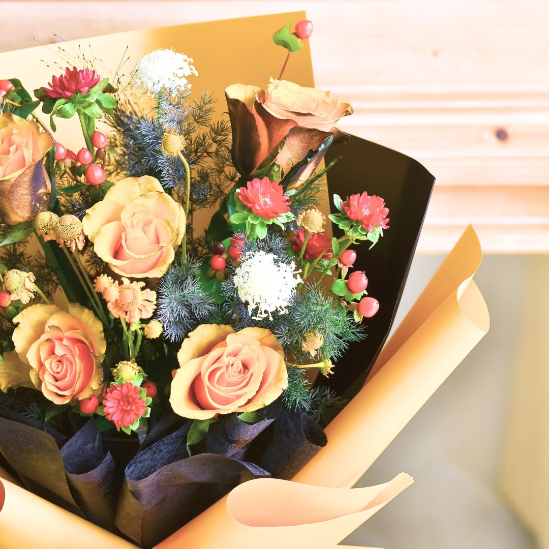 Pumpkin Kiss Orange Roses Hand Bouquet image 5