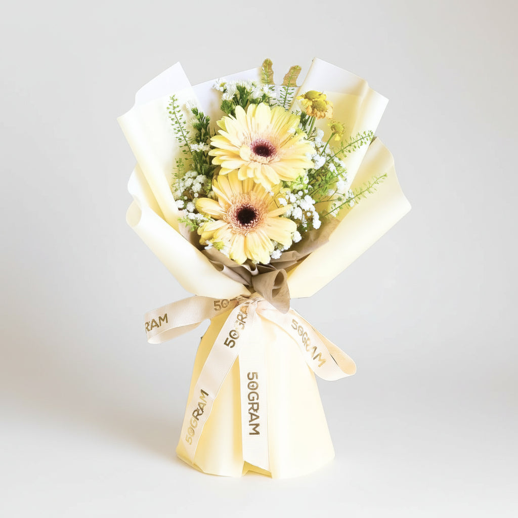 Petal Pop Champagne Daisy Hand Bouquet image 0