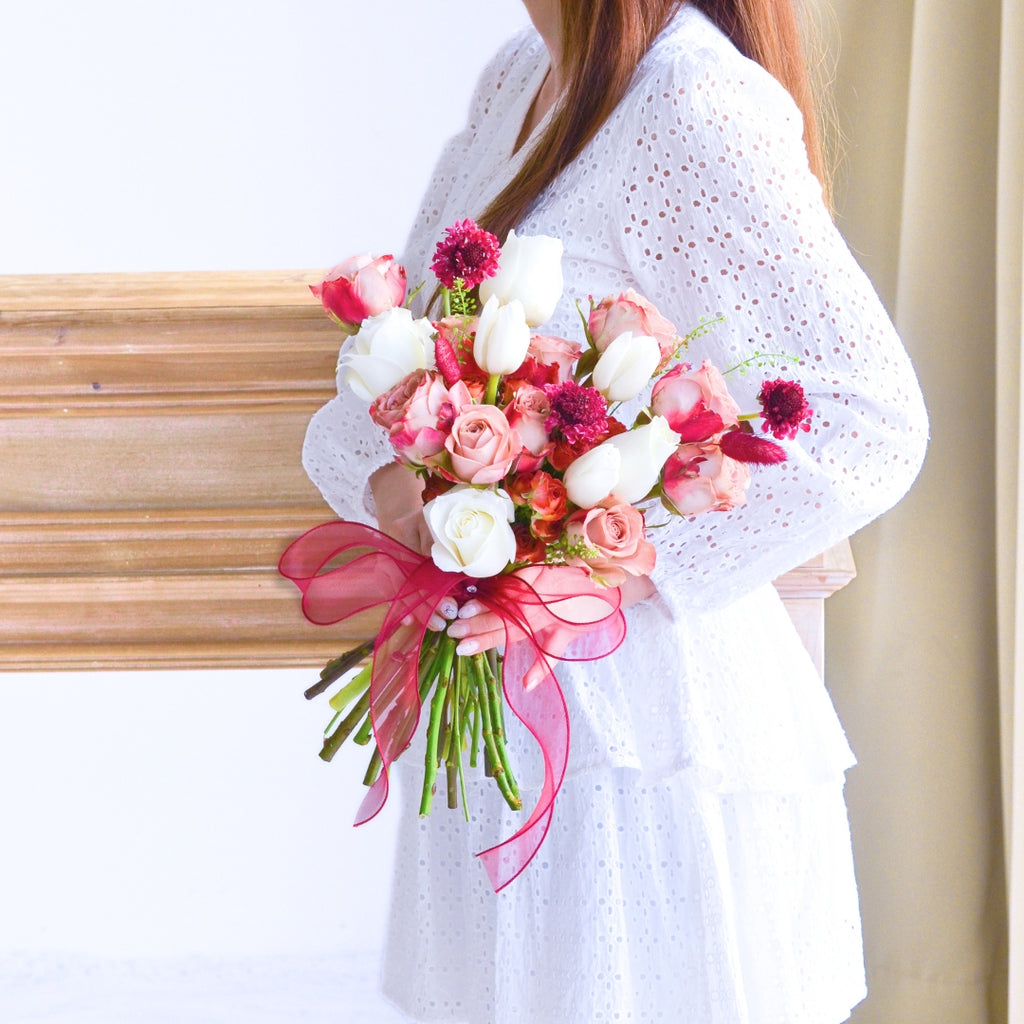 Scarlet Love Knot | Bridal Bouquet image 3