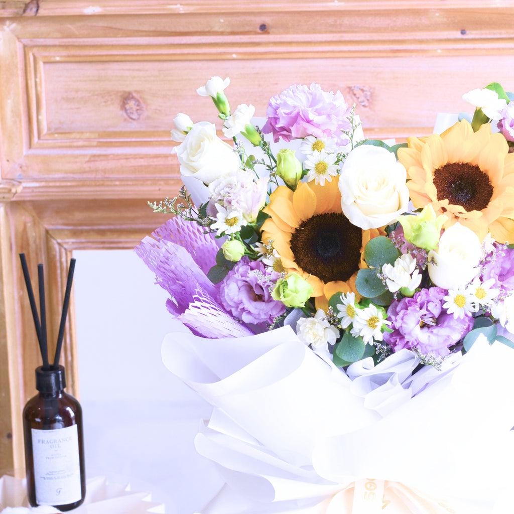 All Set to Soar Hand Bouquet image 11