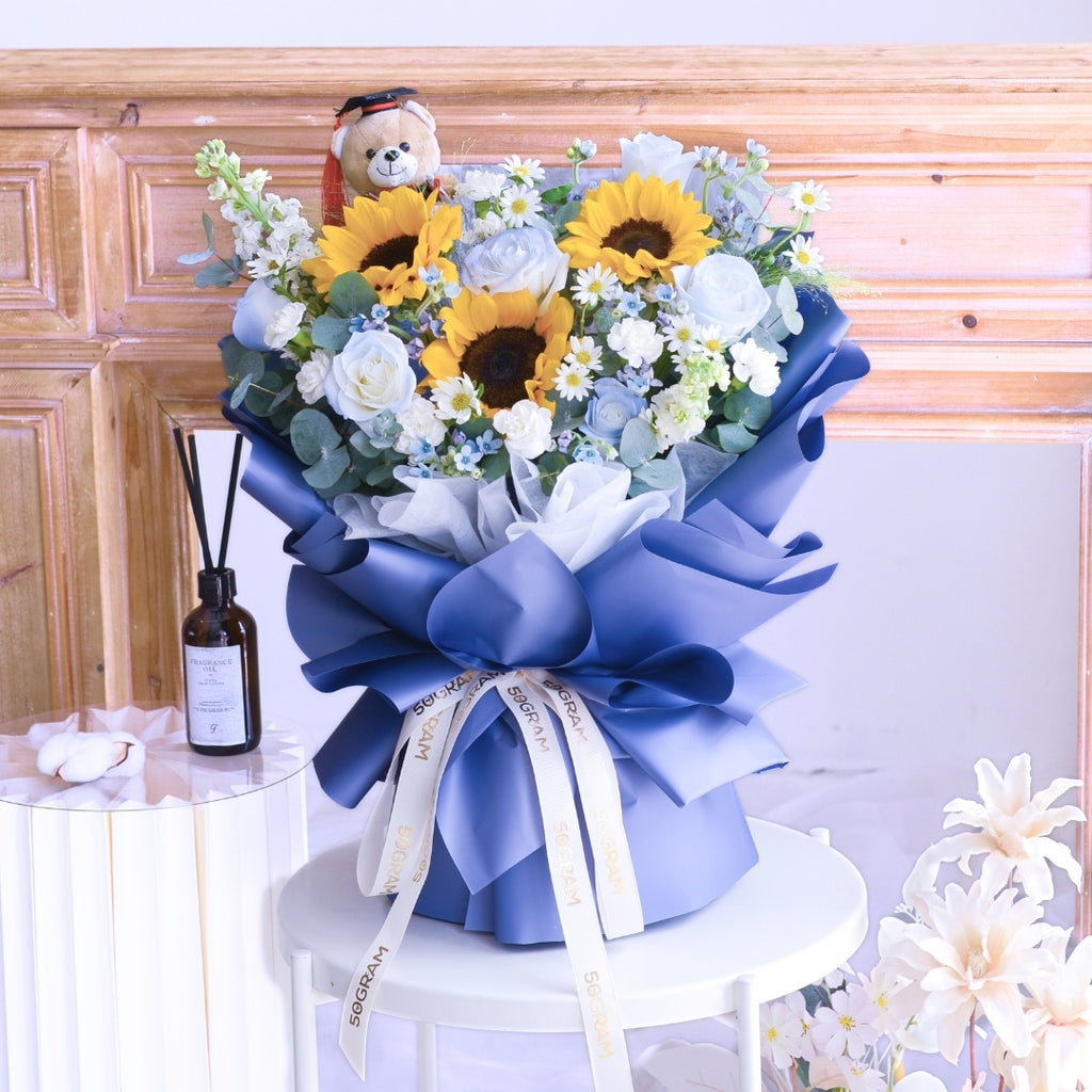 Skybound Hand Bouquet image 8