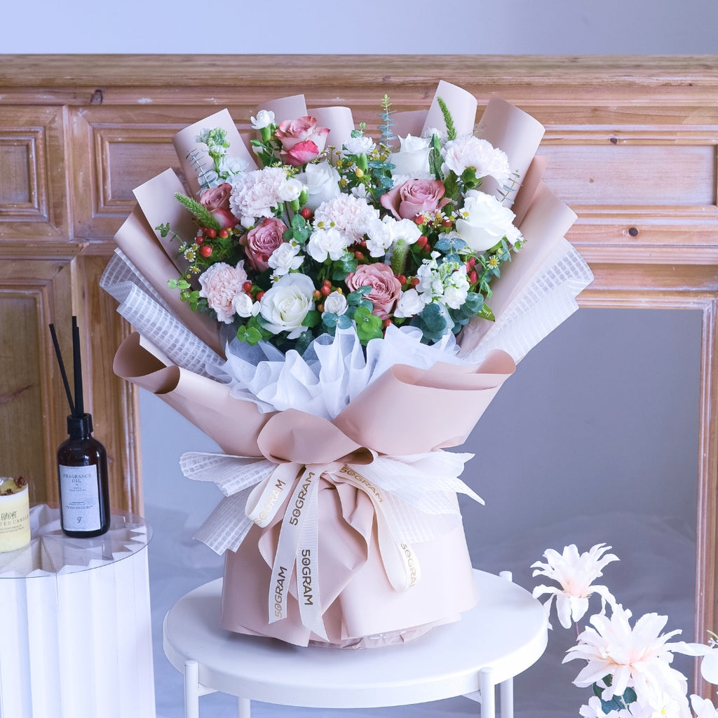 Neutral Muse Cappuccino Roses Hand Bouquet image 5