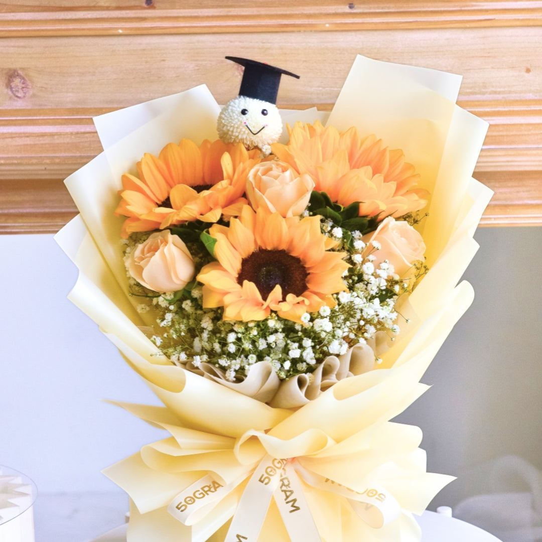 Sunny Up Sunflower Bouquet | Hand Bouquet image 6