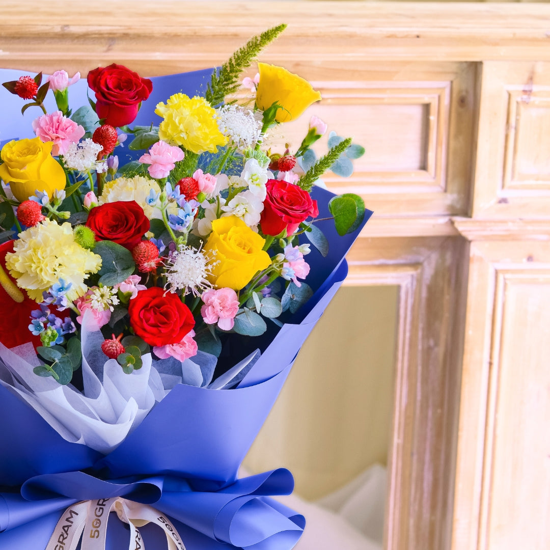 Rouge Theory Hand Bouquet image 7