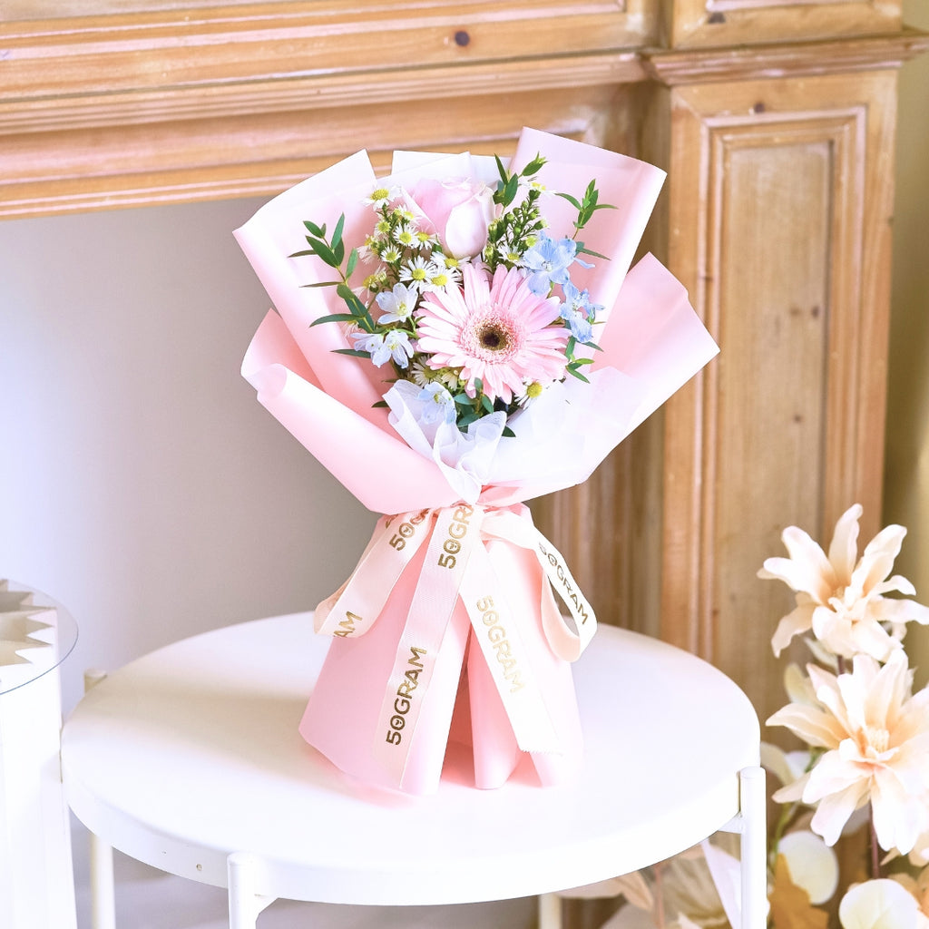 Joylet Pink Rose Hand Bouquet image 4