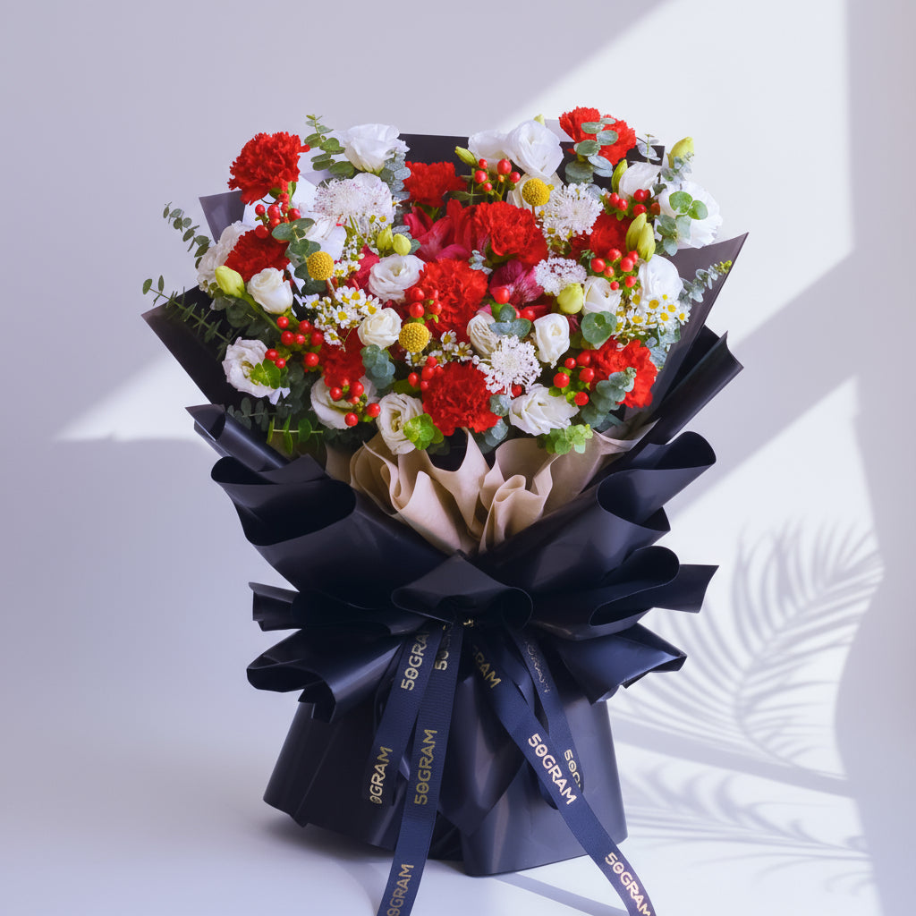 Noir Muse Hand Bouquet image 0