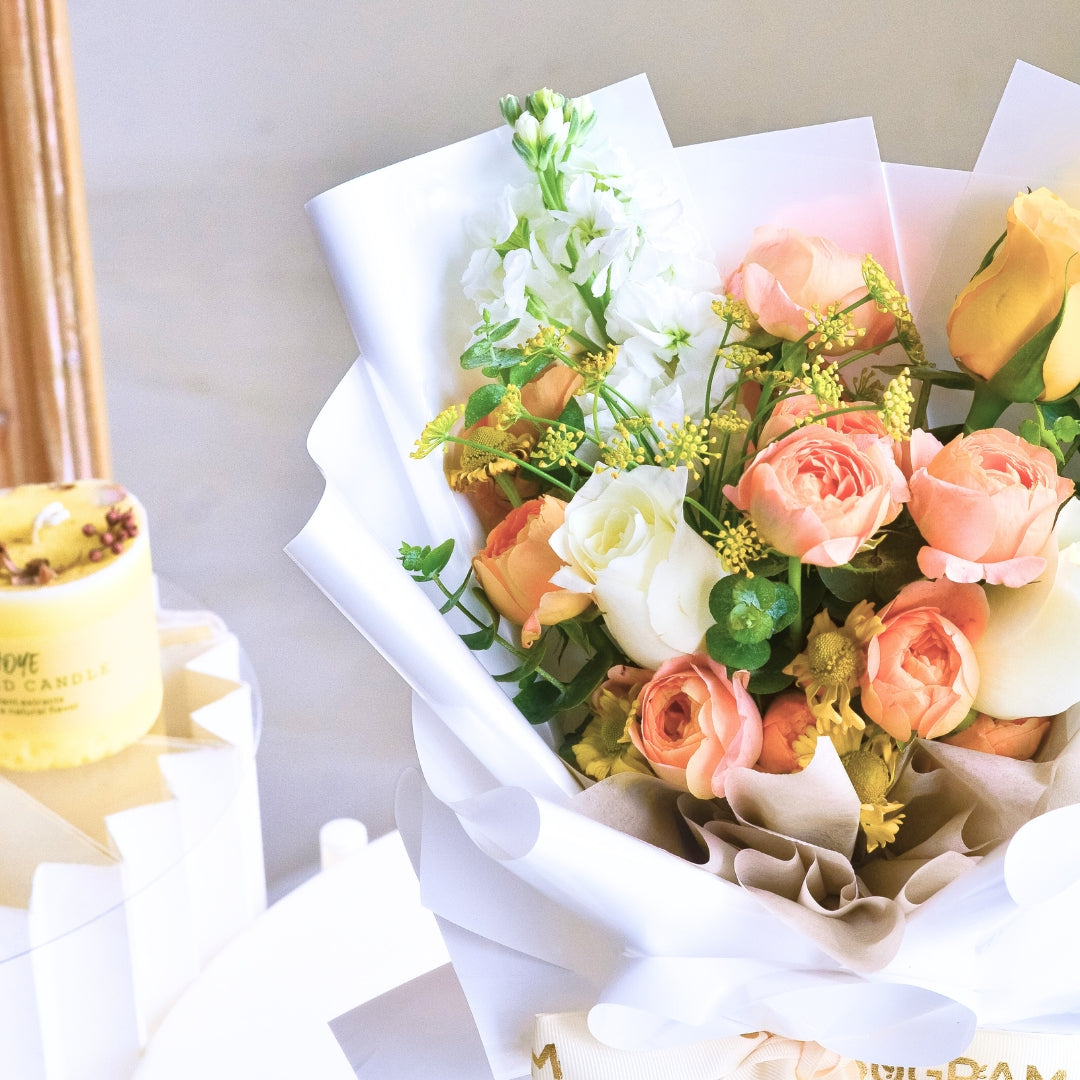 Bright Hue Yellow Roses Hand Bouquet image 11