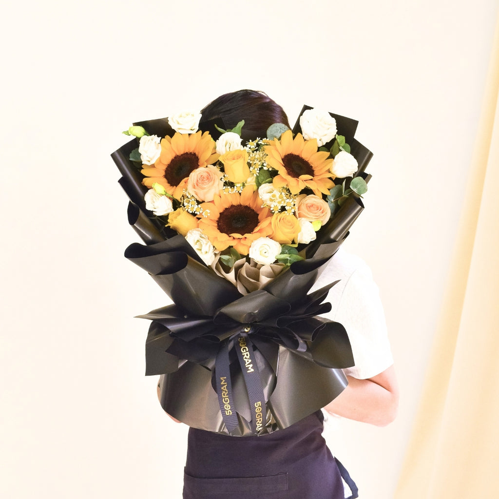 Sunflower Vista Flower Bouquet image 8