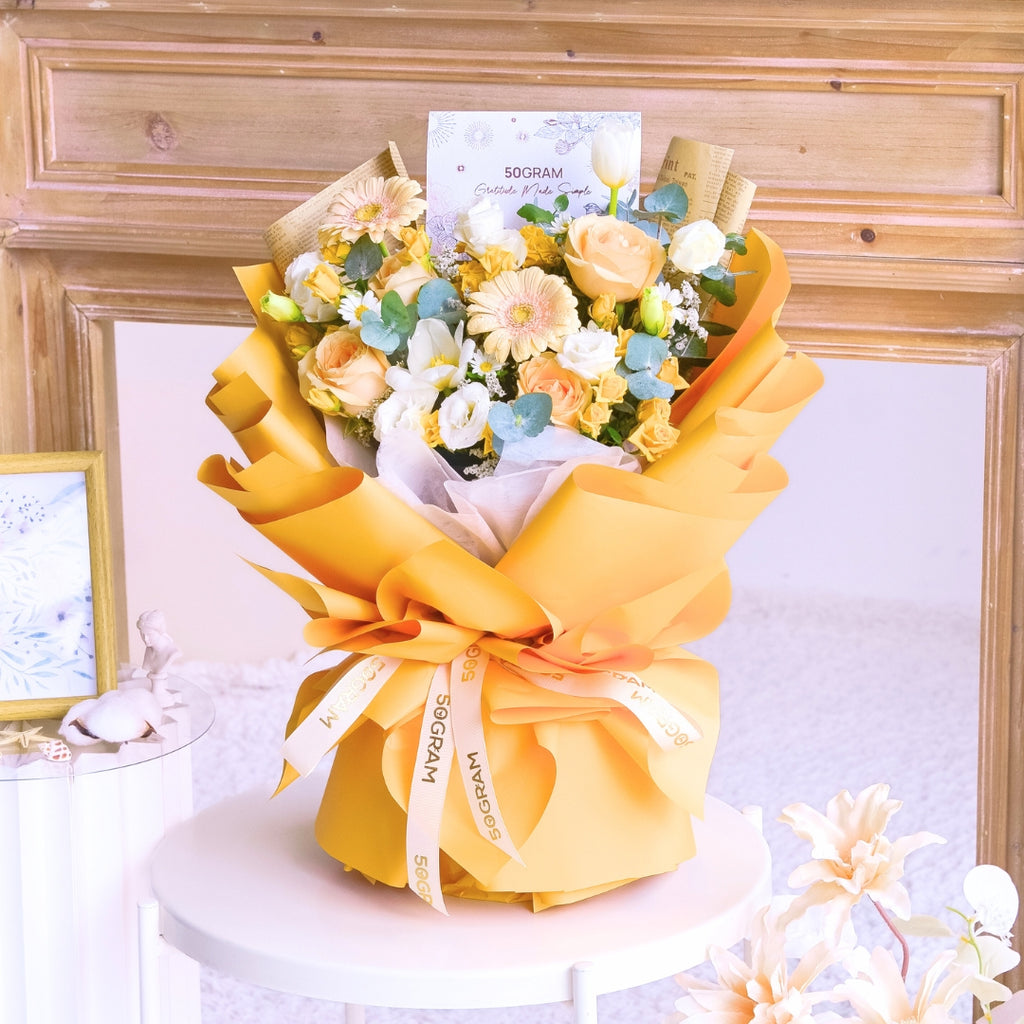 Sunset Symphony Champagne Roses Hand Bouquet image 9