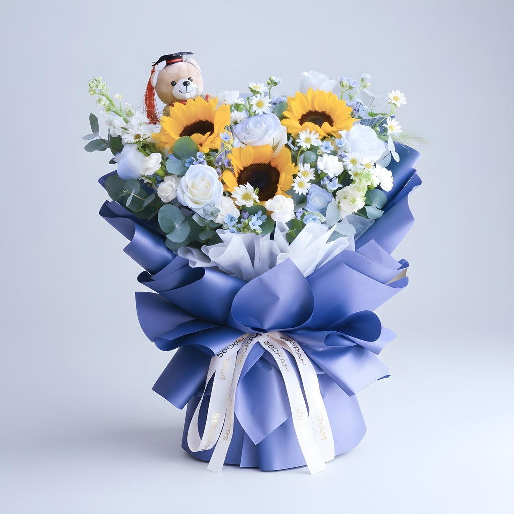 Skybound Hand Bouquet image 0