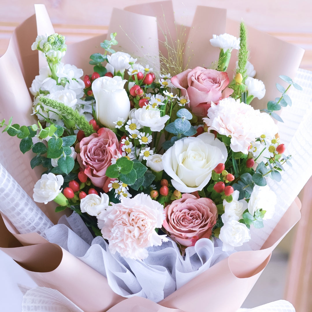 Neutral Muse Cappuccino Roses Hand Bouquet image 15