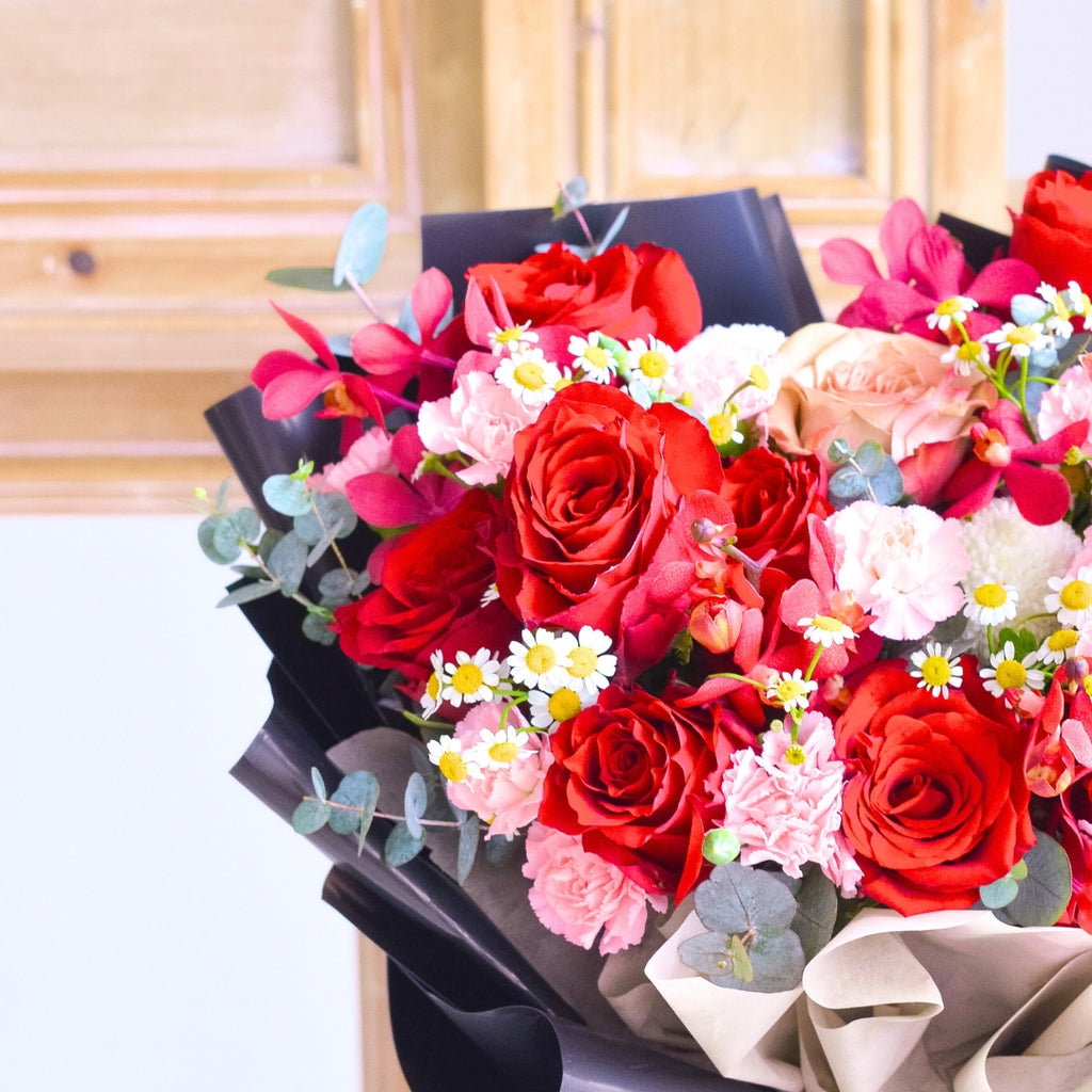 Mystic Love Red Rose Hand Bouquet image 7