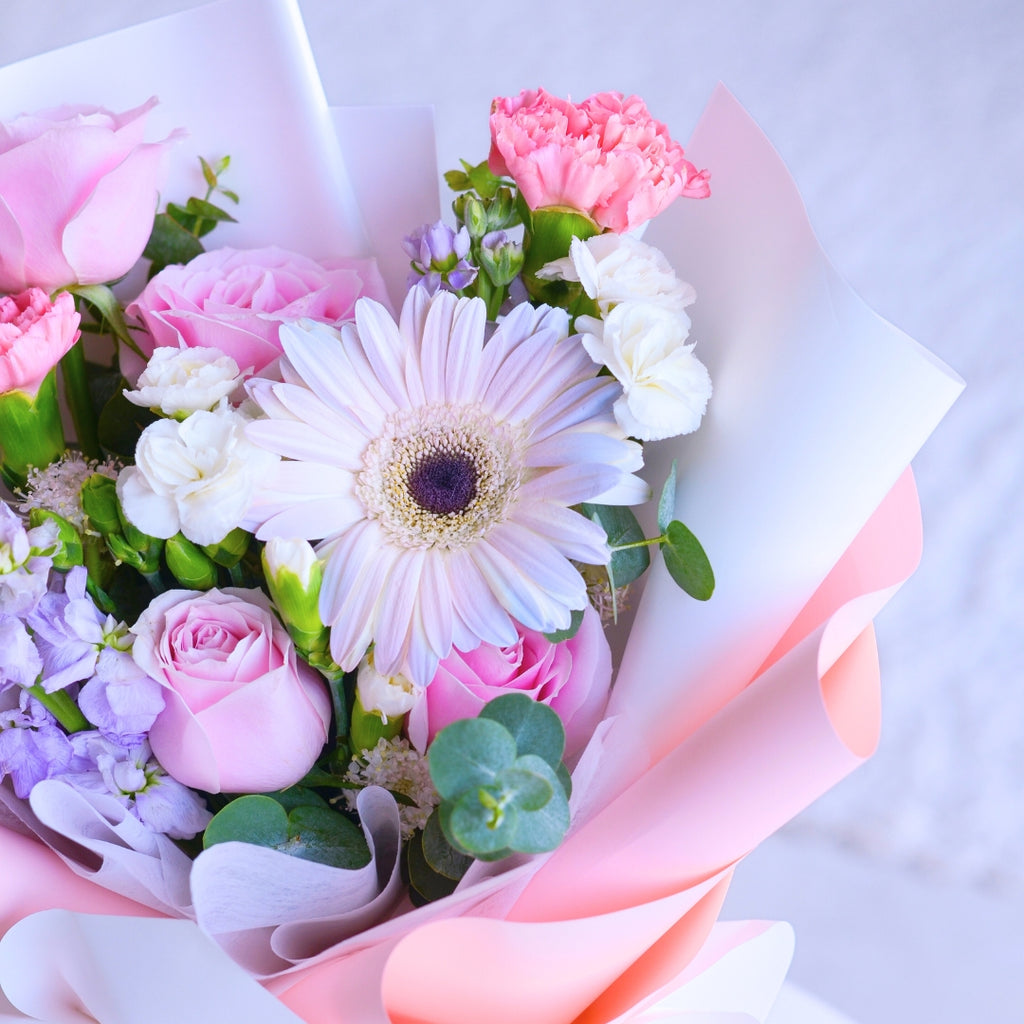Darling Delight Girlfriend's Day Hand Bouquet image 7