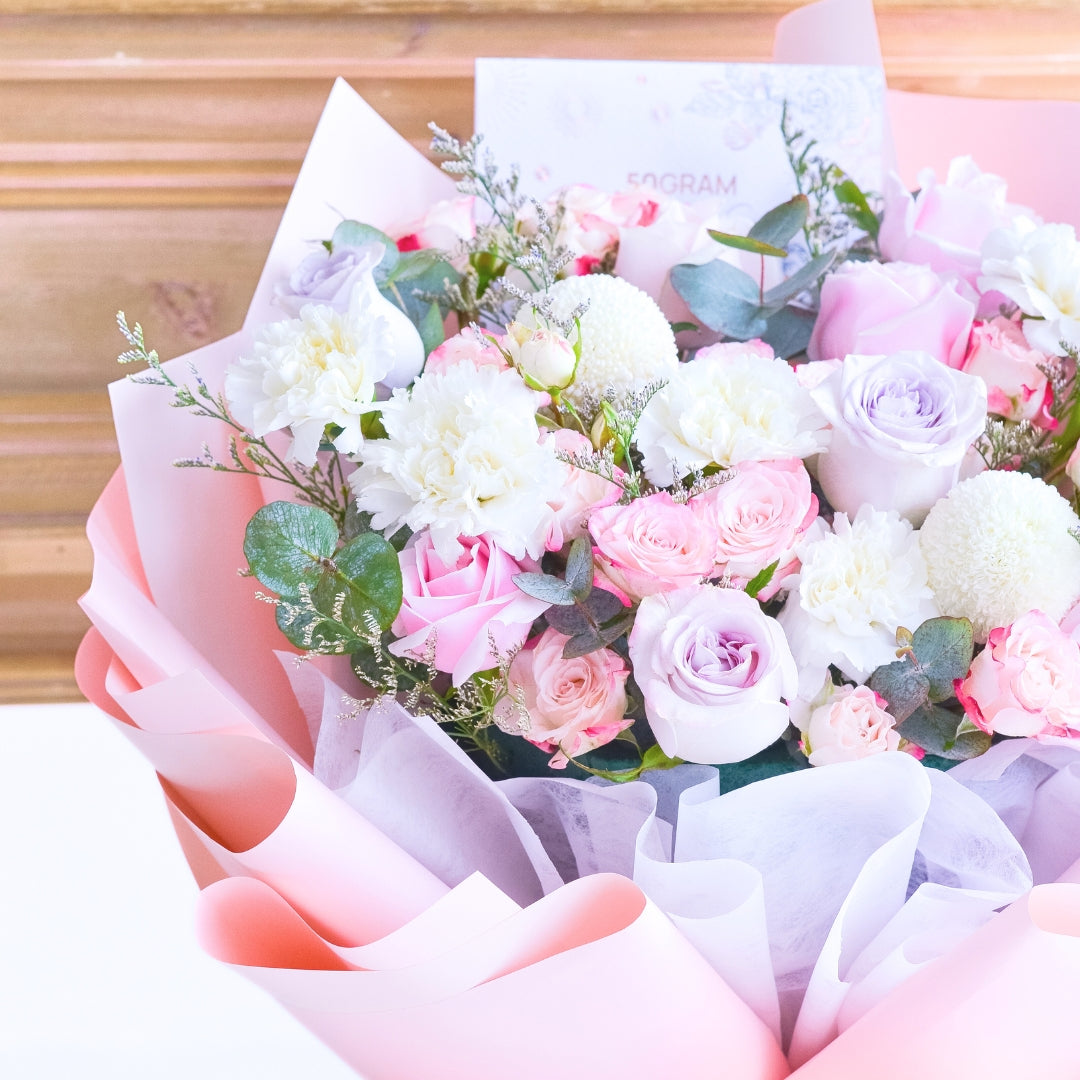 Starry Love Pink Roses Hand Bouquet image 12