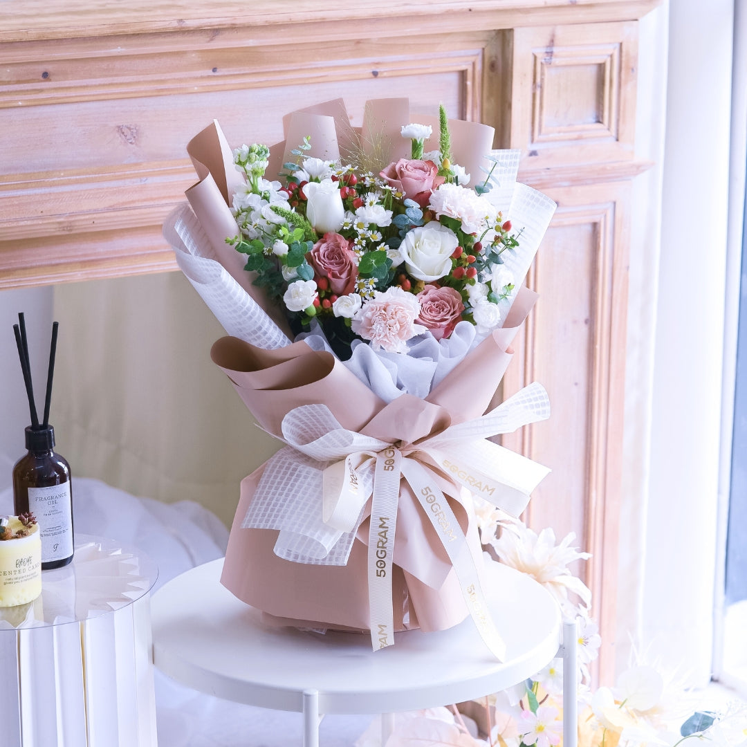 Neutral Muse Cappuccino Roses Hand Bouquet image 11