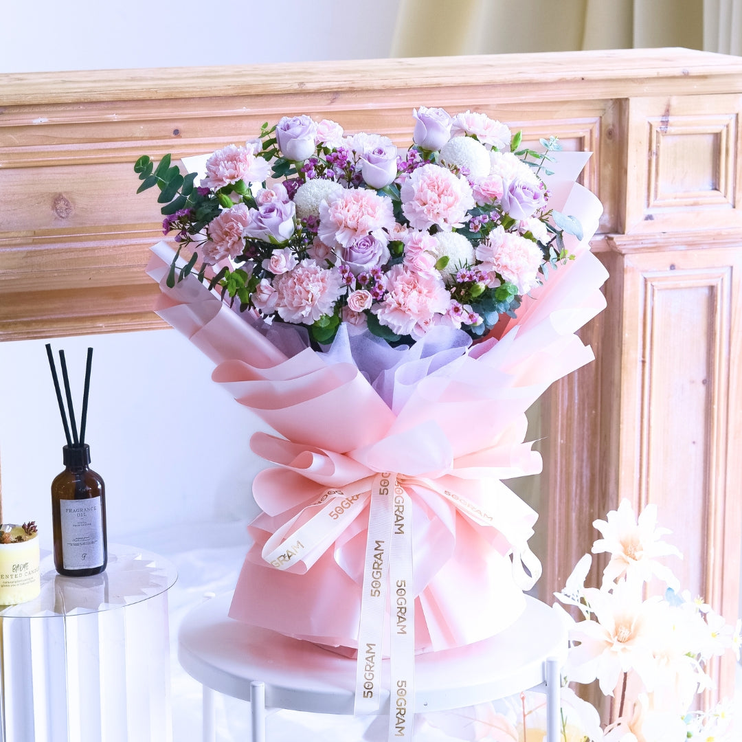 Primo Amore Beige Carnation Hand Bouquet image 4