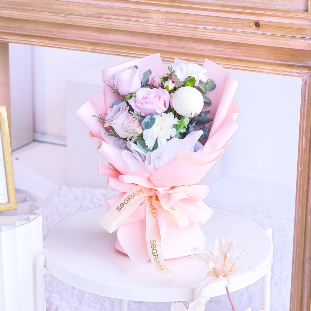 Starry Love Pink Roses Hand Bouquet image 4