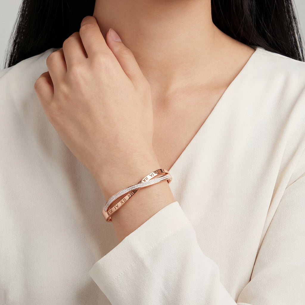 Vera Roman Numeric with Dias Bangle