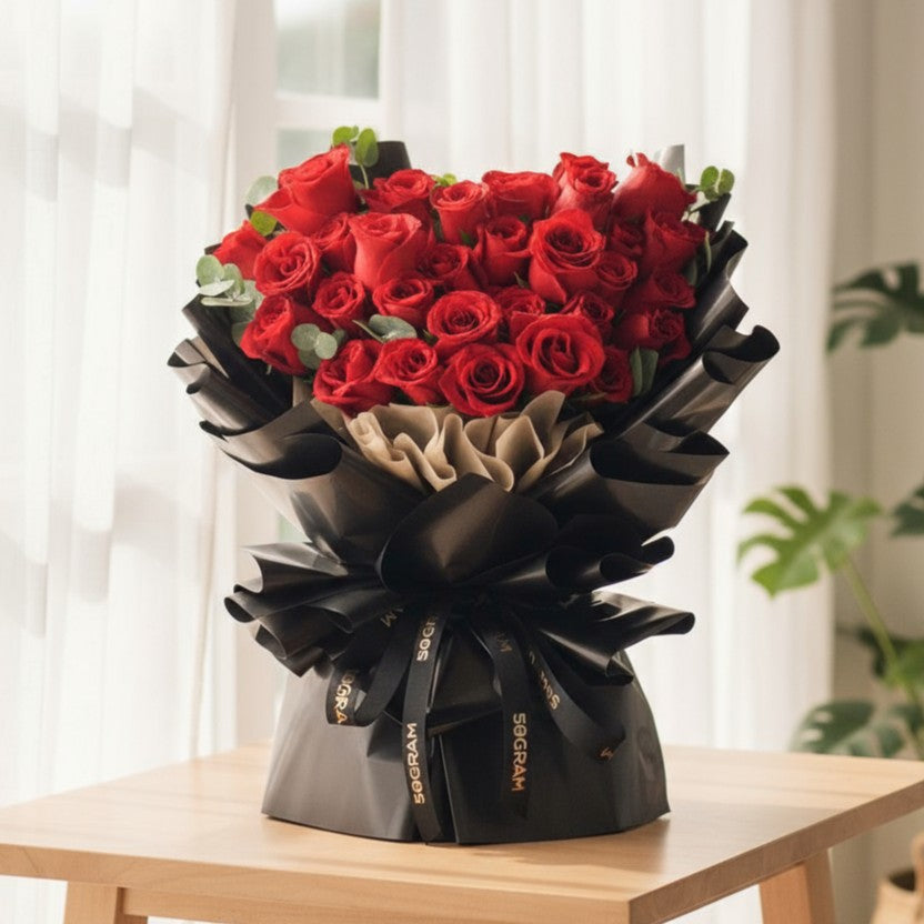 Luxuriante 33 Red Roses Hand Bouquet - 4