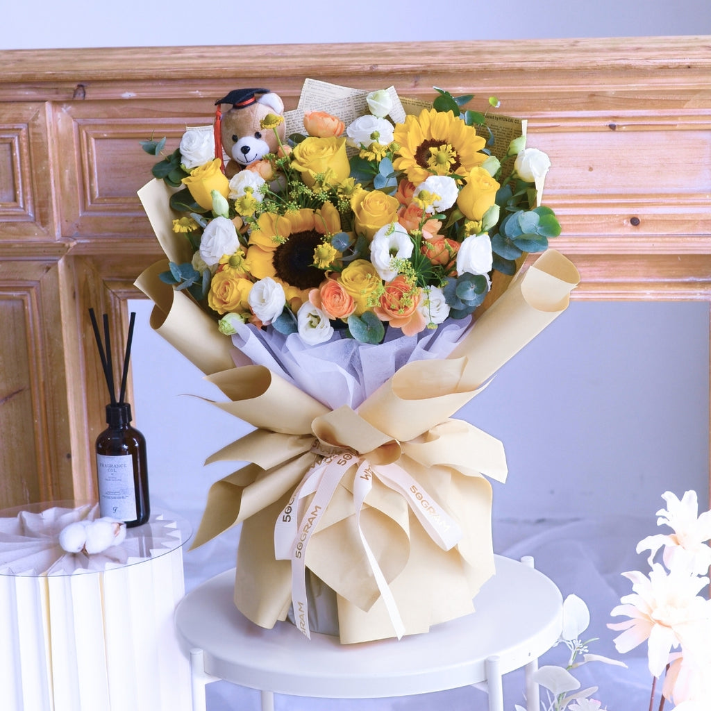 Rise &amp; Bloom Hand Bouquet - 7