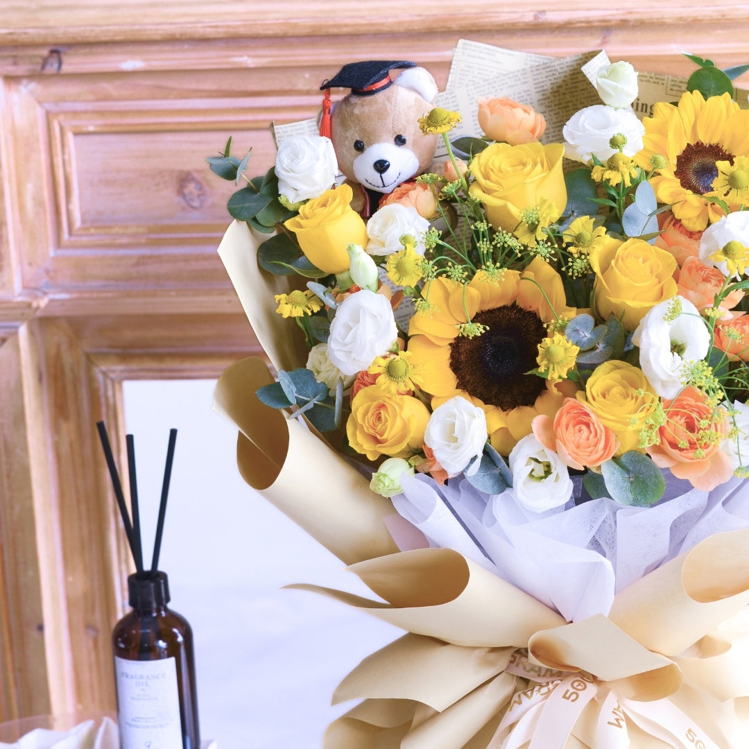 Rise &amp; Bloom Hand Bouquet - 10