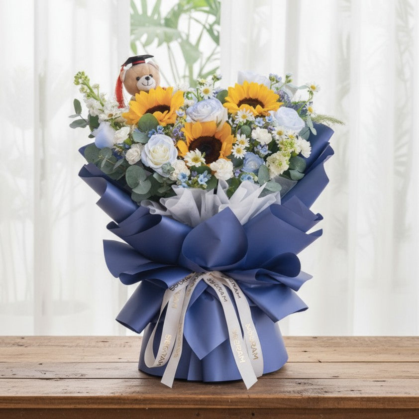 Skybound Hand Bouquet