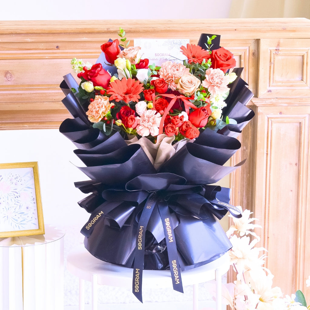 True Love Bloom Hand Bouquet image 7