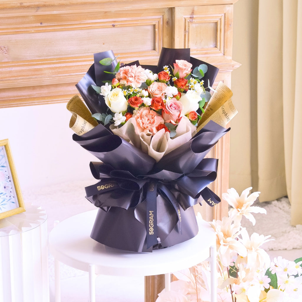 Russet Blooms Cappuccino Roses Hand Bouquet image 8