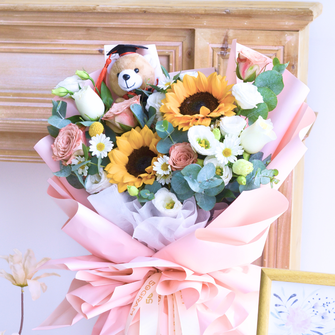 Sunrise Scholar Sunflower Hand Bouquet image 6