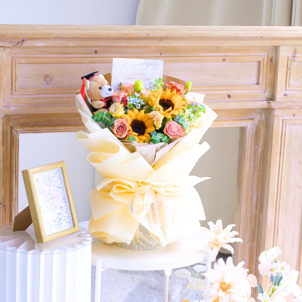 Honor Bloom Sunflower Hand Bouquet image 8