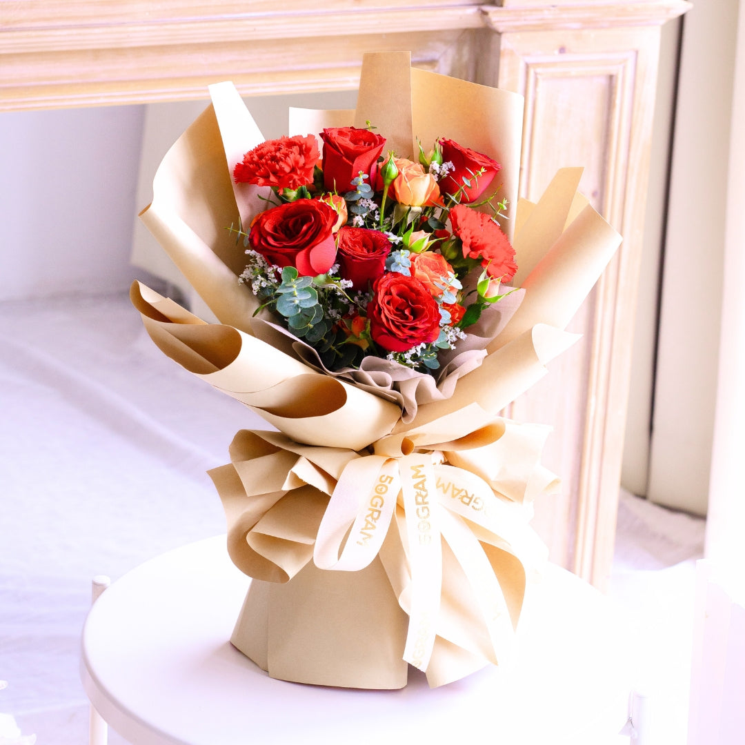 Scarlet Spice Red Rose Hand Bouquet image 9