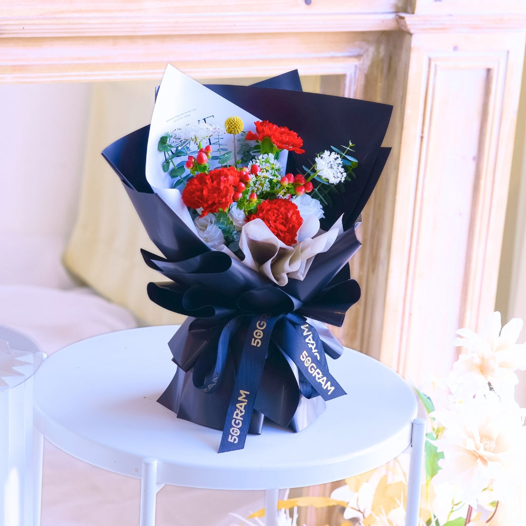 Noir Muse Hand Bouquet image 13