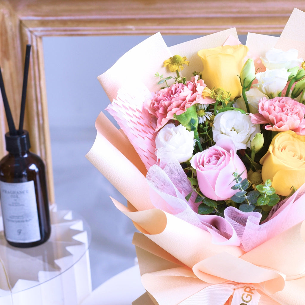 Buttercup Whimsy Yellow Roses Hand Bouquet image 7