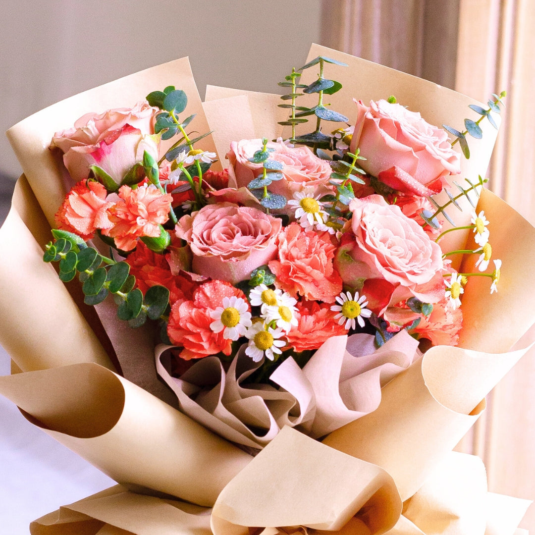 Sunrise Charm Cappuccino Rose Hand Bouquet image 7