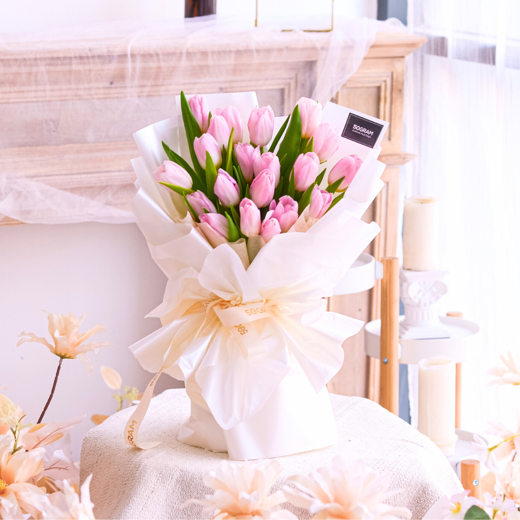Light Pink Tulips Hand Bouquet image 3