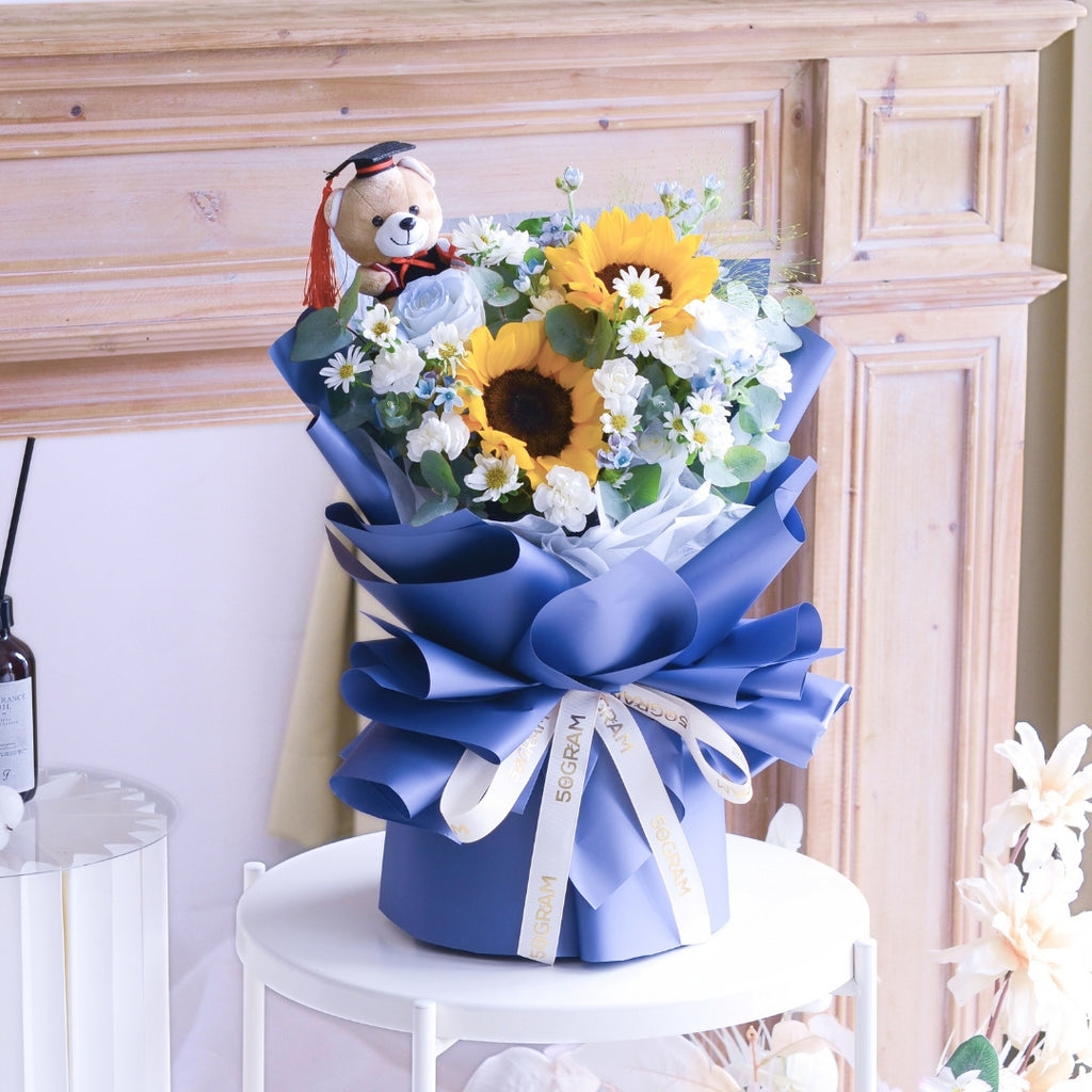 Skybound Hand Bouquet image 4