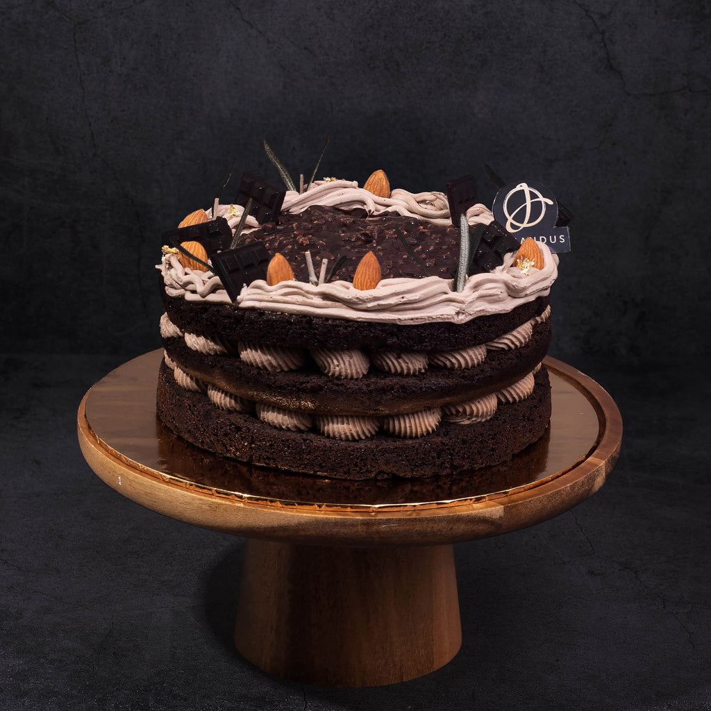 Hazelnut Chocolate Vegetarian Naked Cake - 6 inch (serve 10-20pax) image 1
