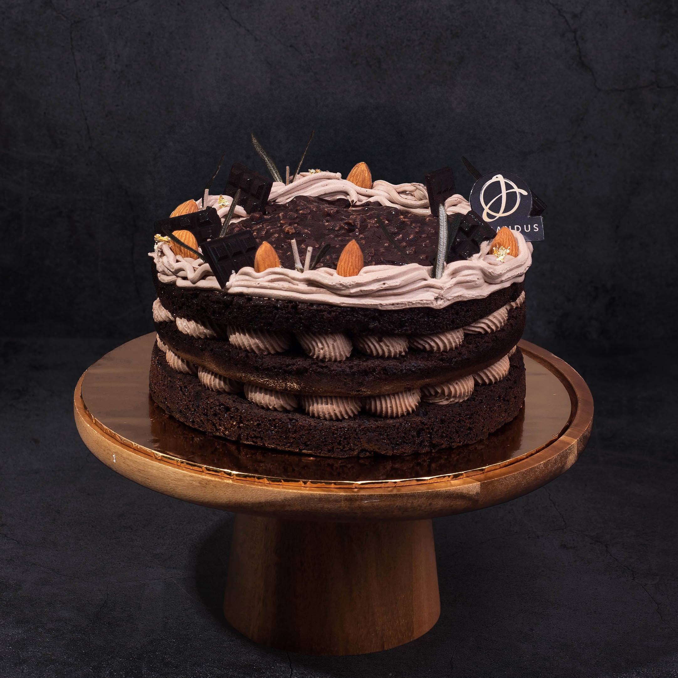 Hazelnut Chocolate Vegetarian Naked Cake - 6 inch (serve 10-20pax) image 1