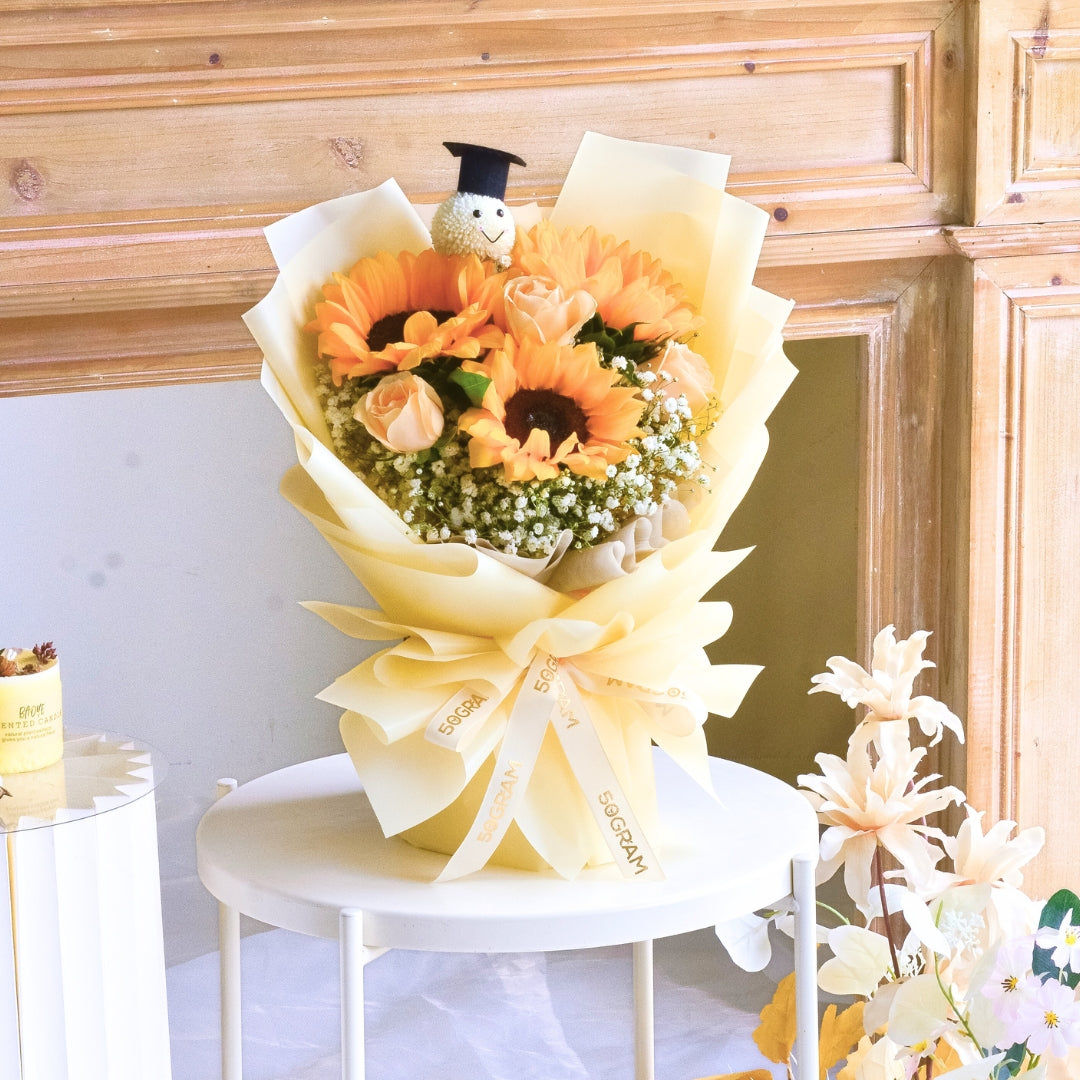 Sunny Up Sunflower Bouquet | Hand Bouquet image 4